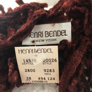 Henri Bendel scarf